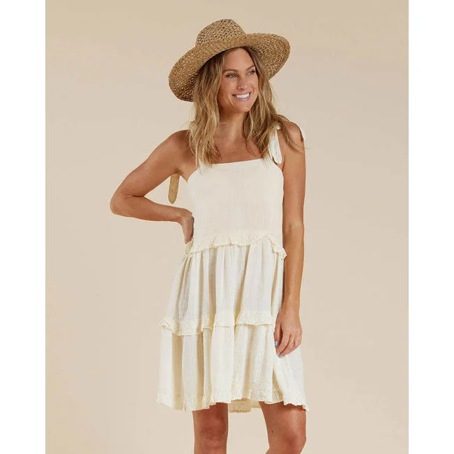 Rylee and Cru Ruffle Swing Women Dress || Ivory